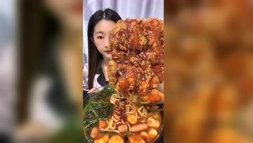 娱乐吃瓜酱素材库在哪看,娱乐吃瓜酱素材库，独家观看指南大公开！